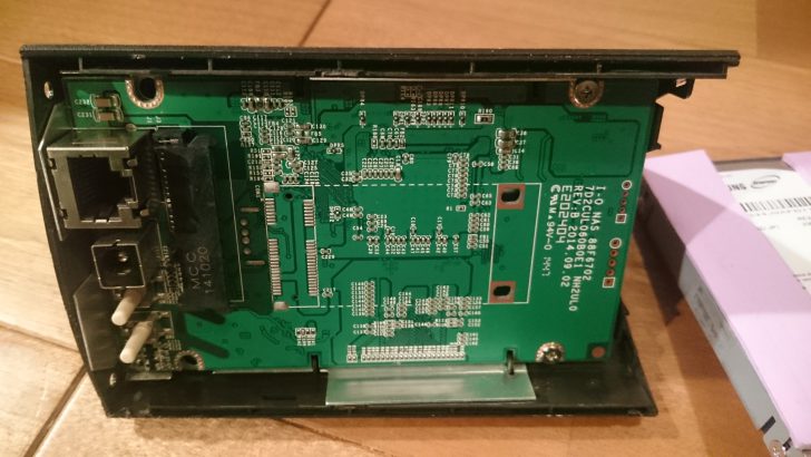 ネットワークオーディオ NAS IODATA RockDisk for Audio HLS-CHF HDL-T HLS-CM 分解 換装 HDD SSD ノイズ対策 振動対策 電磁波対策 OYAIDE オヤイデ電気 MWA-030S