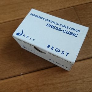 オーディオ ホームシアター ケーブルインシュレータ RS-CUBIC DRESS-CUBIC REQST 死蔵品 処分