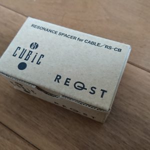 オーディオ ホームシアター ケーブルインシュレータ RS-CUBIC DRESS-CUBIC REQST 死蔵品 処分